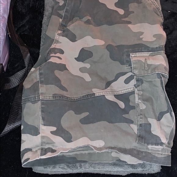 Camo Shorts - Picture 3 of 4
